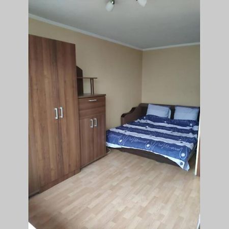 Small Apartment For 2 Kiev Esterno foto
