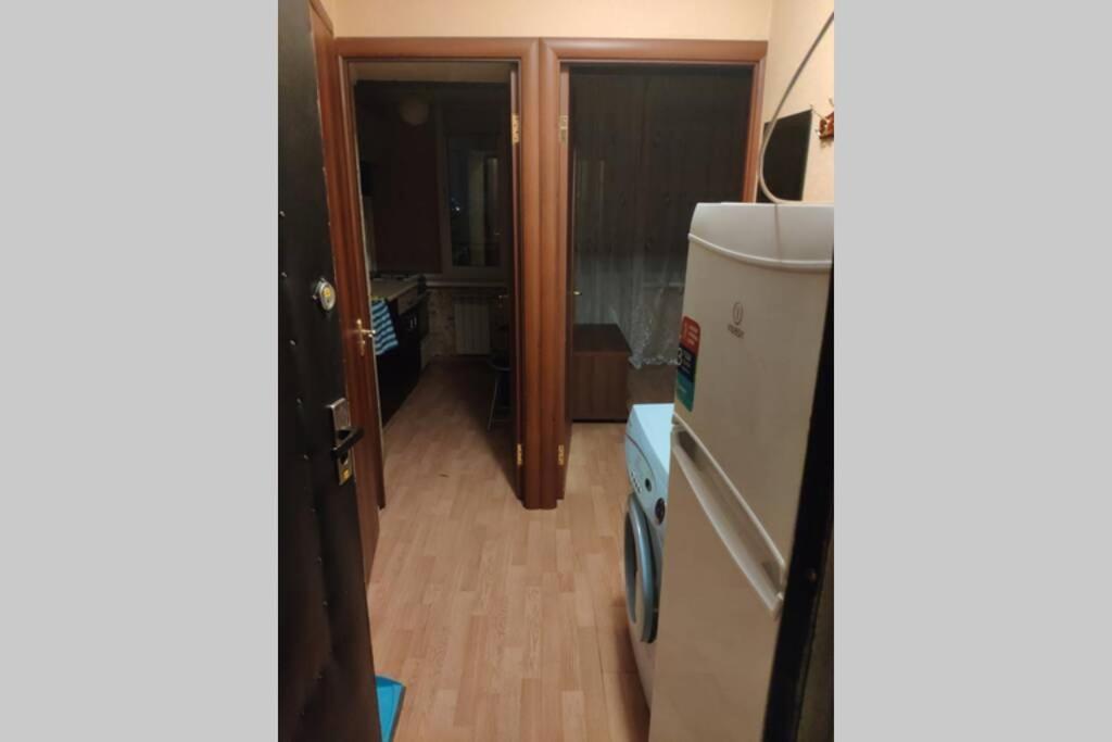 Small Apartment For 2 Kiev Esterno foto