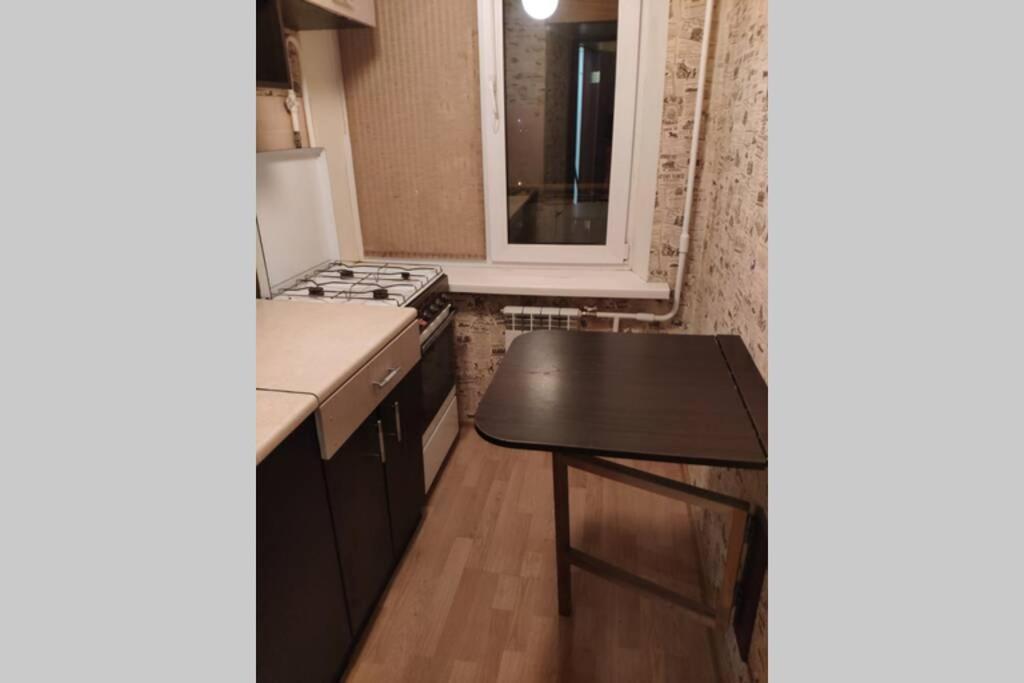 Small Apartment For 2 Kiev Esterno foto